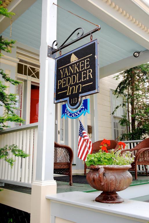 ניופורט Yankee Peddler Inn מראה חיצוני תמונה